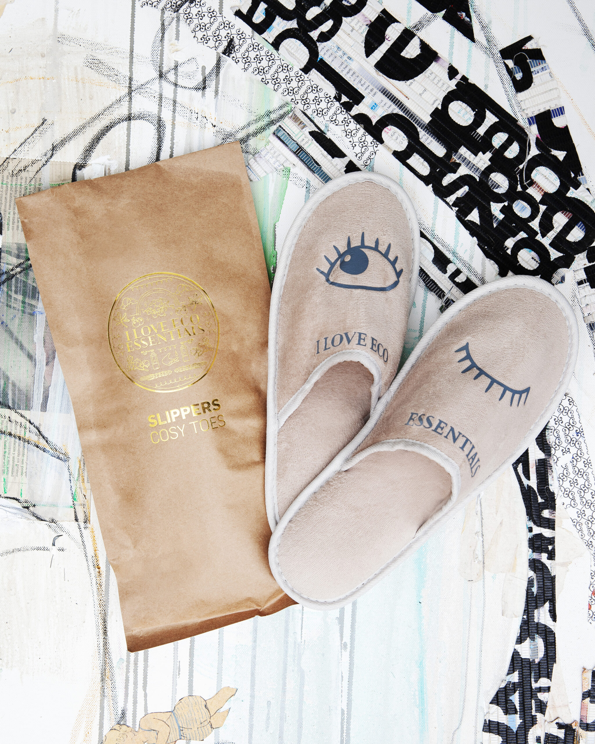 SLIPPERS '64 pcs per box'